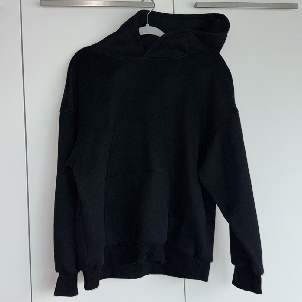 Plain black hoodie